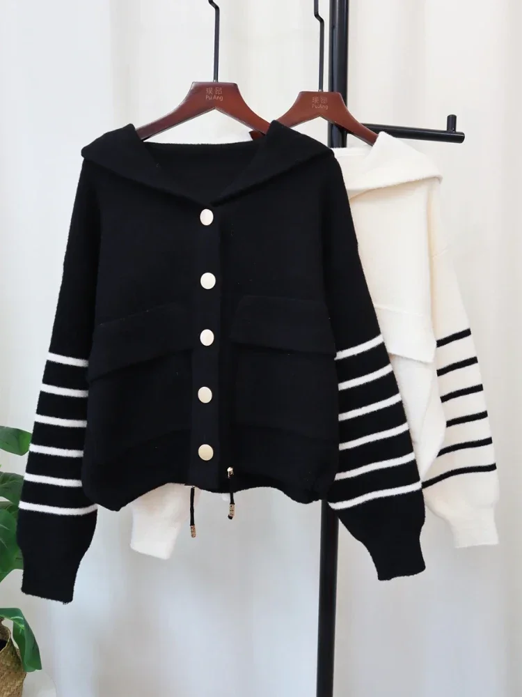 2024 Autumn/Winter New Hooded Sweater Coat Korean Edition Loose Stripe Design Knitted Double sided Woven Cardigan