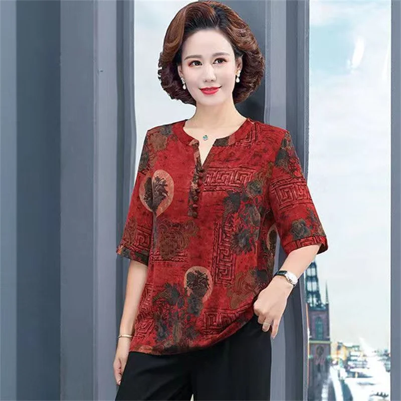 

Футболки для мам среднего возраста, большие размеры 5XL, весна-лето, женская футболка с принтом, пальто, женские модные шелковые топы с круглым вырезом для отдыха