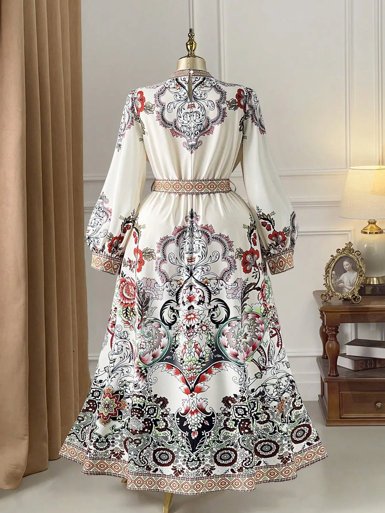 

Vintage Floral Print Long Sleeve Belted Maxi Dress Bohemian Style Women Elegant Dress