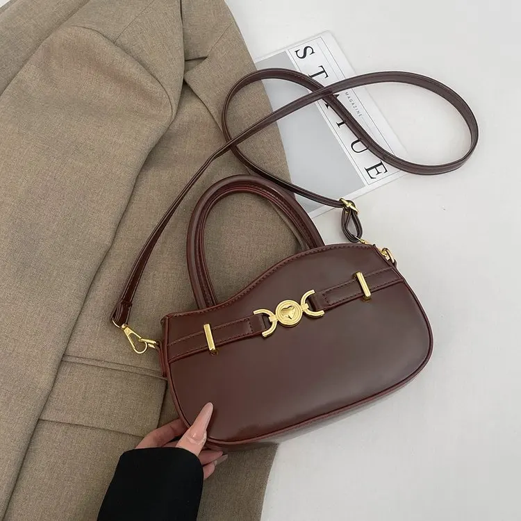 

Elegant Crossbody Diaper Bag Women's Luxury Leather Tote Vintage Minimalist Designer Large Capacity Chic Practical Bag