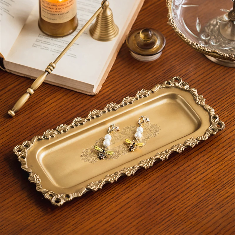 

Brass Storage Tray Elegant Desktop Ornaments Handmade Classical Carved Entrance Storager Home Decor Bedroom Dresser Jewelry Tray