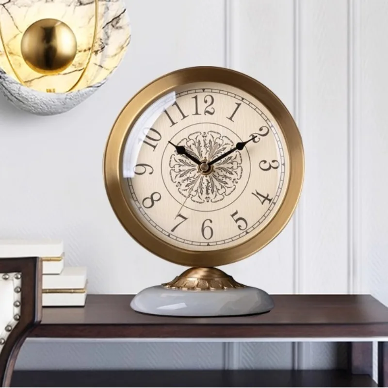 Retro Table Clocks Living Room Luxury Desk Clock Digital Hand Desktop Decoration Clock Work Office Silent Decorative Objects