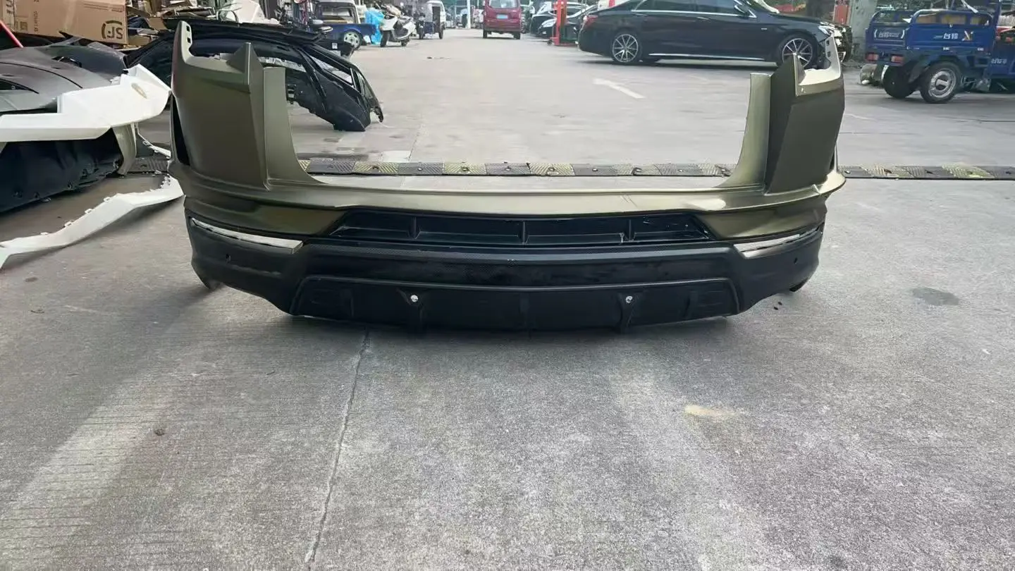 Usus P Rear Bumper Assembly S Rear Bumper Assembly Rear Bumper Lower Skirt  4ML807305 4ML807568 4ML807511