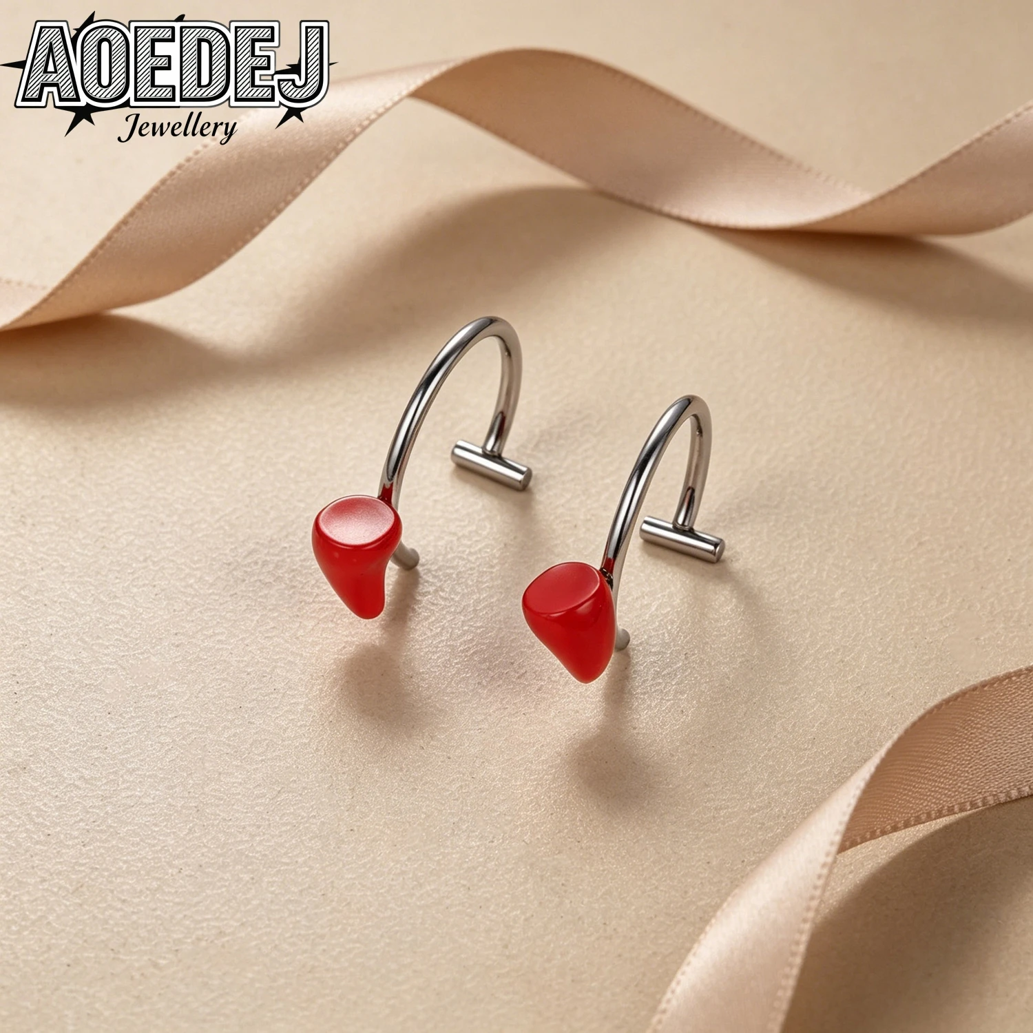 AOEDEJ 1 Pair Stainless Steel Clip-on Lip Rings Unisex Halloween Lip Clips Red Demon Fang Fake Faux Lip Piercings Hallowmas Gift