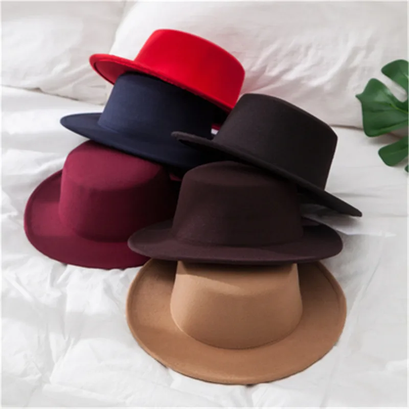 Klasyczny jednokolorowy zimowy kapelusz Fedora kobiety mężczyźni sztuczna wełna Vintage kapelusze Jazz szerokie rondo kościół kopuła Derby Top