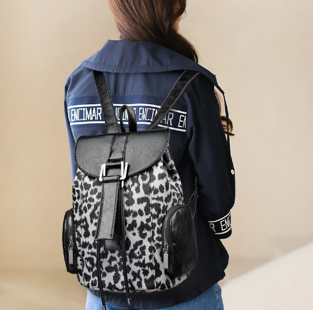 2026 韓国の新ファッションヒョウ高品質レザートラベルバックパック女性の大容量ショルダーバッグラップトップスクールバッグ