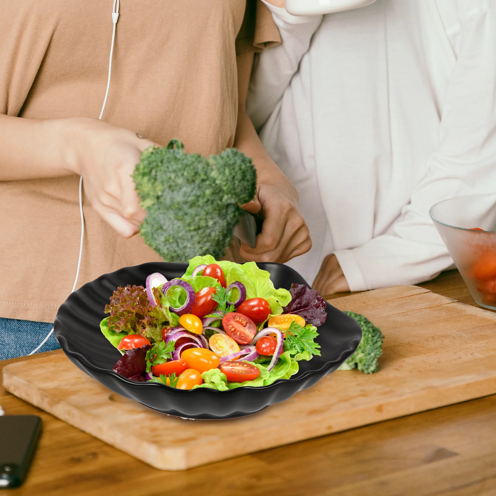 

Shell Shaped Ceramic Plate Multi Functional Snack Tray for Jewelry Candy Fruit Appetizer Serving Dish Kitchen Dining Decor