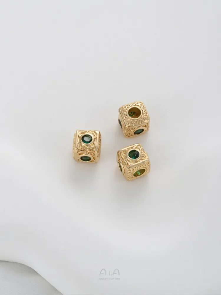 

14K Gold-clad Retro Pattern Surrounded By Colorful Zirconium Square Beads Diy Handmade Beaded Jewelry Accessories K005