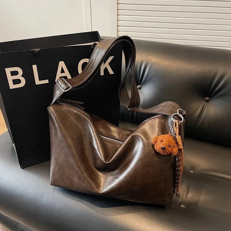 

Large Capacity PU High Quality Crossbody Bag Solid Color Zipper Trendy Fashion Handbag Soft Versatile Popular Shoulder Bag