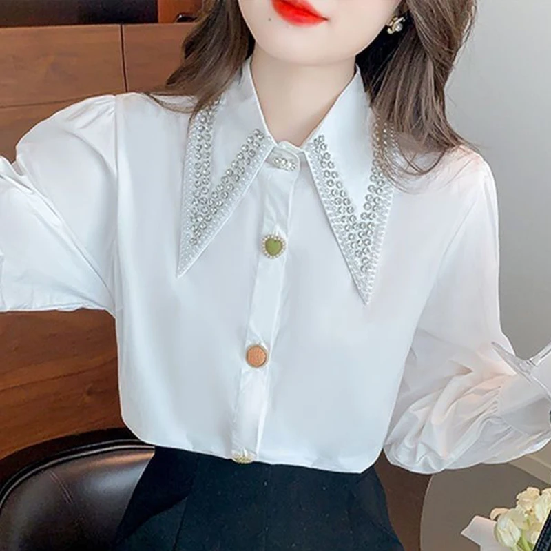 

Retro Hong Style Beaded Shirts For Woman 2025 New Small Niche Long Sleeved Ladies Blouse Temperament All-match Shirt Tops