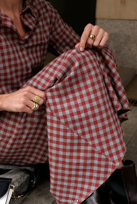 Falda larga de cola de pez a cuadros Retro para mujer, faldas largas elegantes de cintura alta, ajustadas y versátiles, ropa para ir al trabajo diario para primavera y otoño 2026