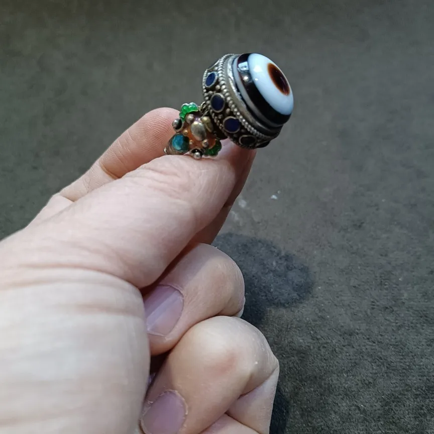 

Ethnic Tibetan Silver Ring with Agate Handmade Fish Pattern Gemstone Inlay Copper Silver Plated Unisex Jewelry