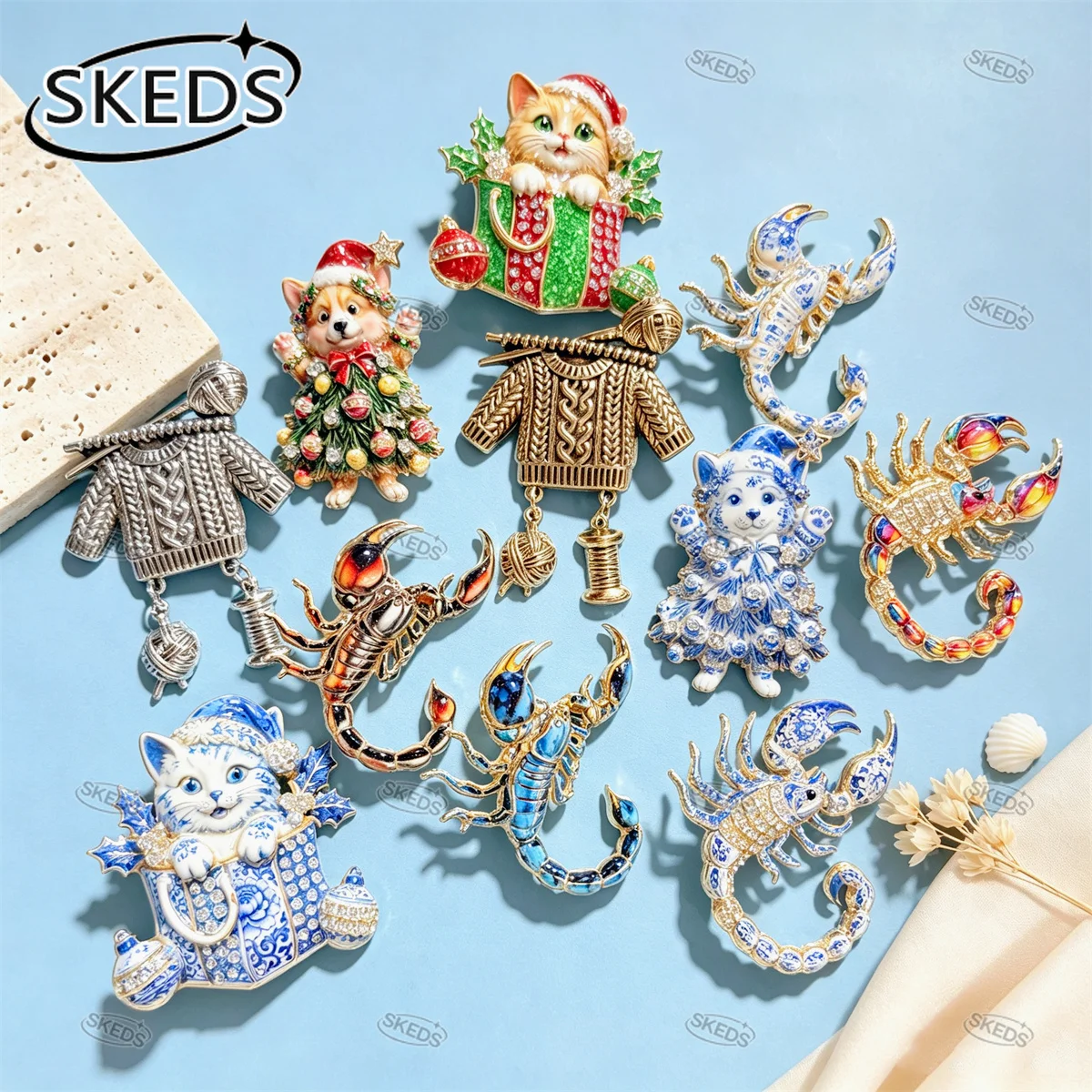 SKEDS Retro Enamel Animal Brooch Christmas Pet Scorpion Knitting Lapel Pin Rhinestone Vintage Brooches Women Holiday Jewelry