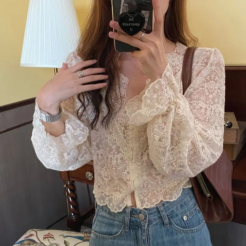 Deeptown Elegant Lace Women\'s Shirt Long Sleeve Summer Aesthetic Blouses Female Sweater Korean Fashion Youthful Vintage Resort