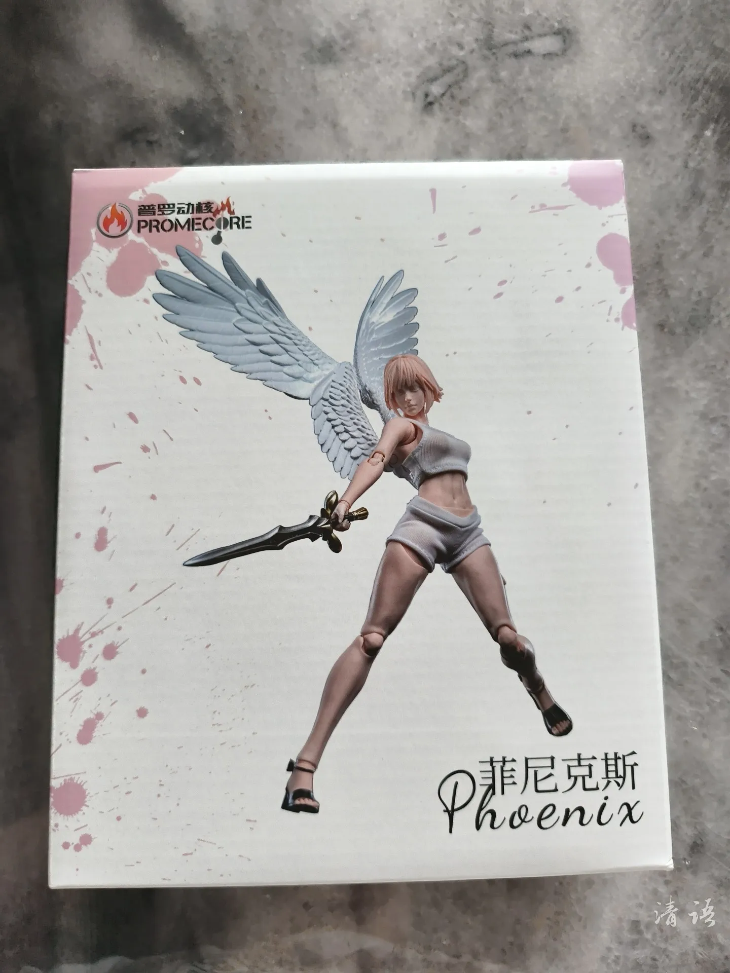 figurine-articulee-feminine-promecore-echelle-1-12-phoenix-bellona-accessoires-interchangeables-teint-de-peau-naturel-ensemble-complet