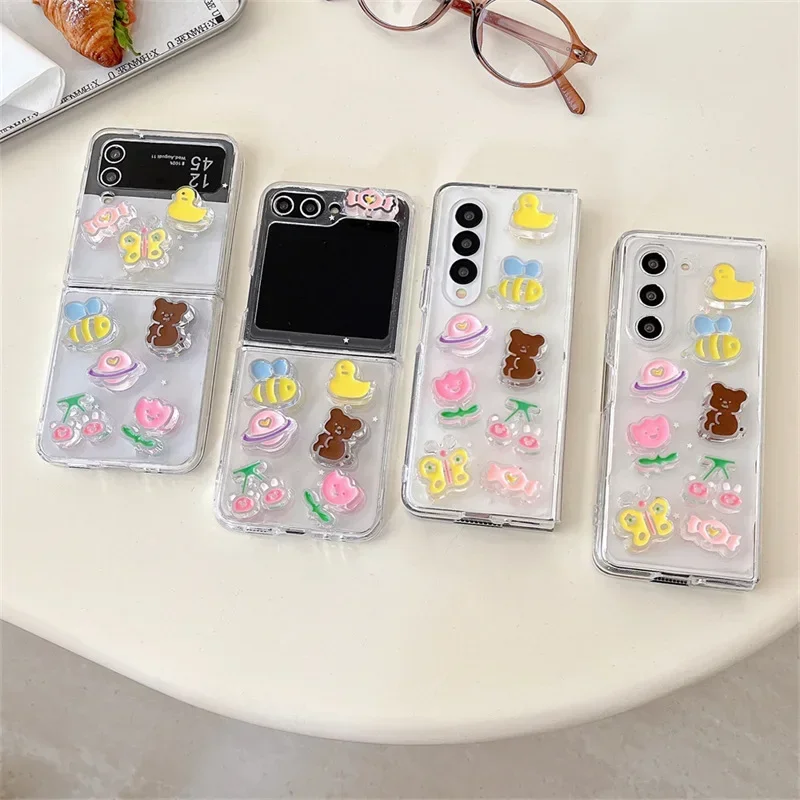 เคสโทรศัพท์ลายหมีผีเสื้อสำหรับ Samsung Galaxy Z flip Z 6 5 4 3ฝาหลังป้องกันสำหรับ ZFold6 ZFlip6เคส
