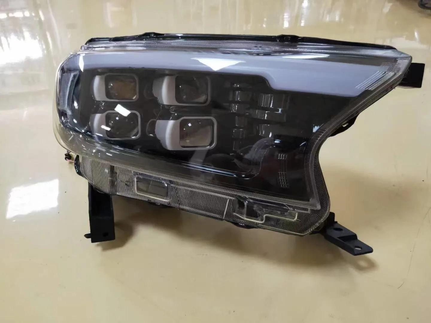 Factory LED Headlight for Ranger T7 T8 Raptor 4 Lens Refit Head Light Retrofit Lamps for Ranger Auto Lighting System