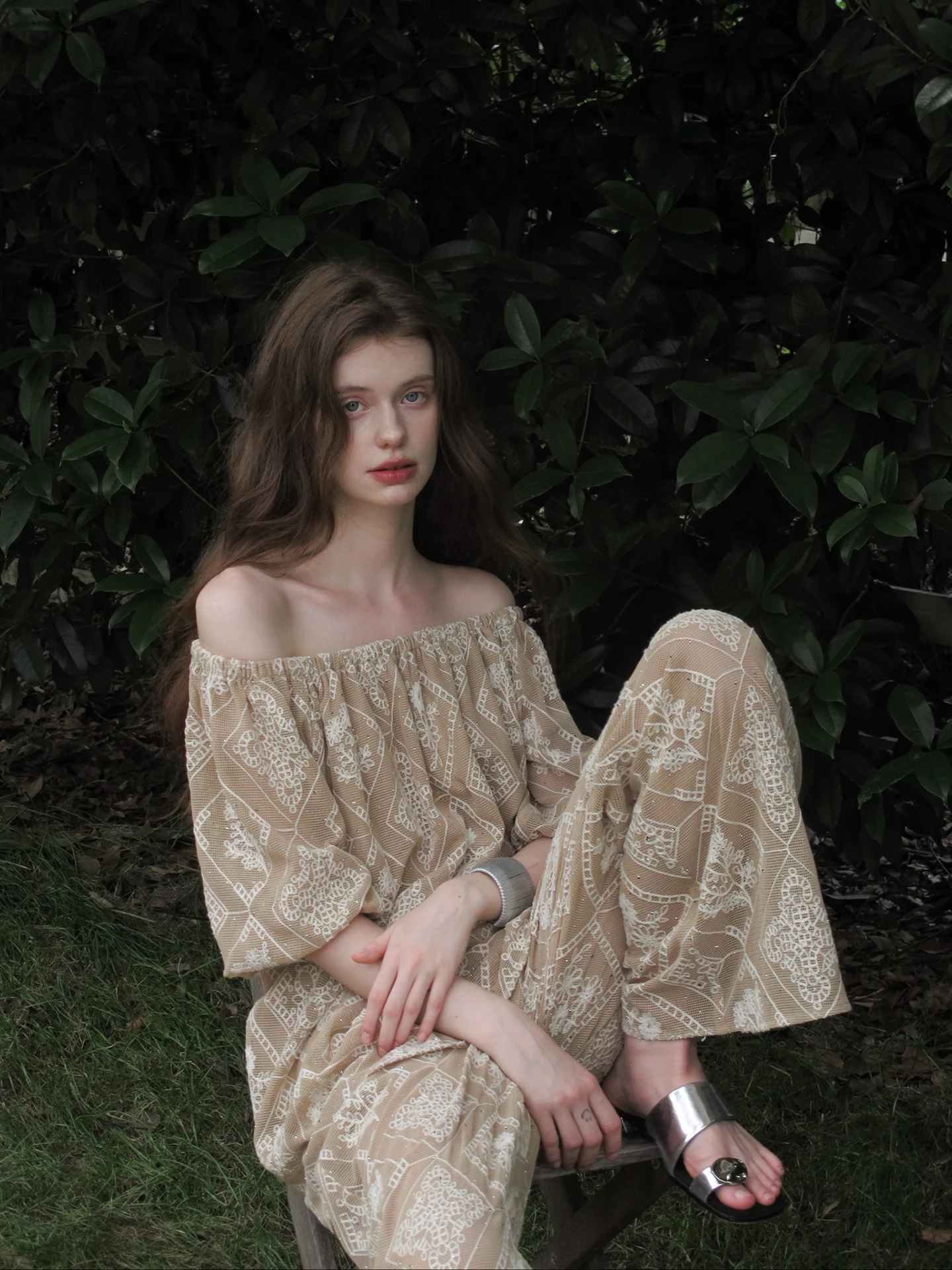 Comfortable One-Shoulder Wide Leg Pants Embroidered Rhinestone Moon Sand Diamond Patterned Sunscreen Floral Trim Outerwear