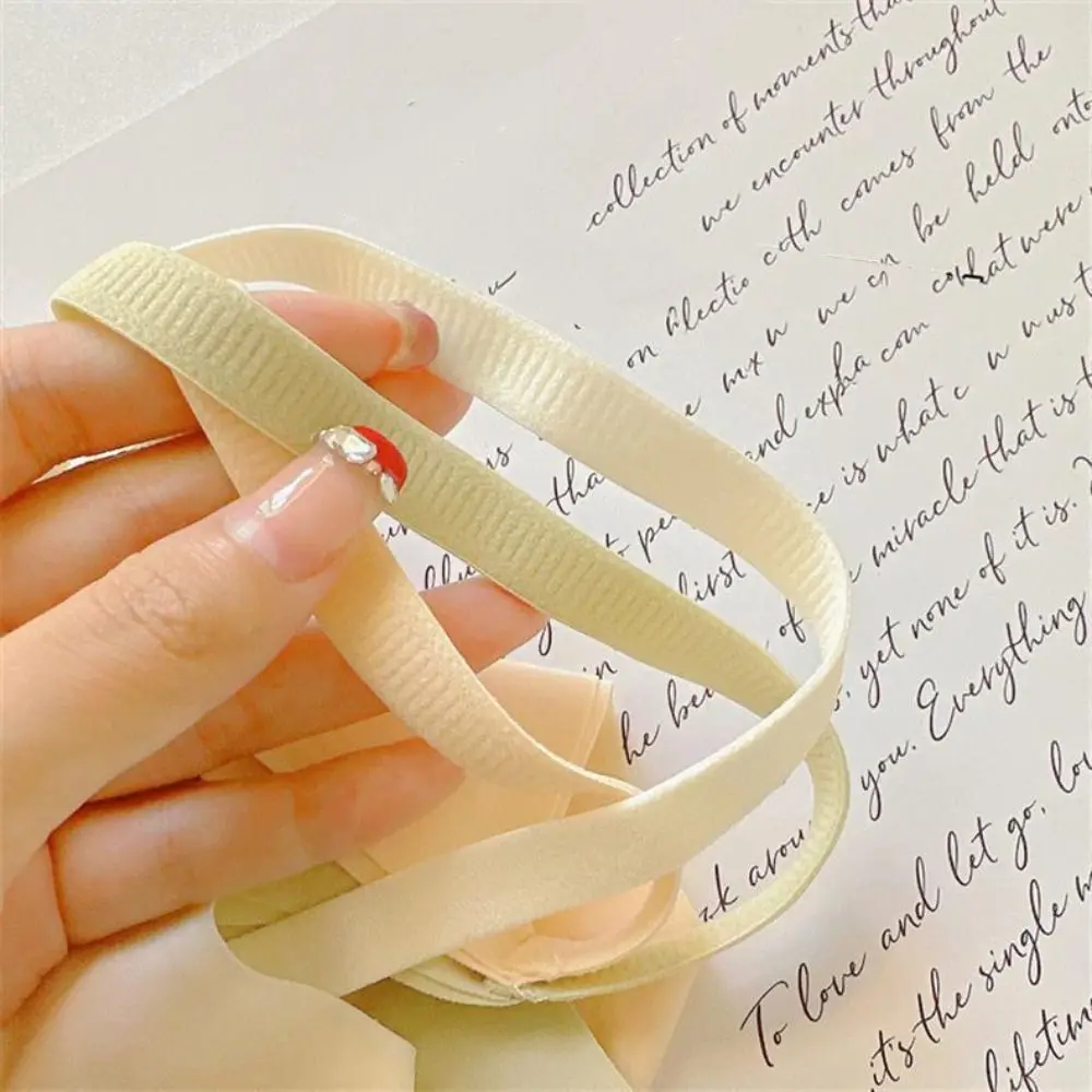 

Fashion Sweet Wireless Push Up Bra Anti-sagging Shockproof Seamless Deep V Bra Thin Lingerie Underwear Women Girls