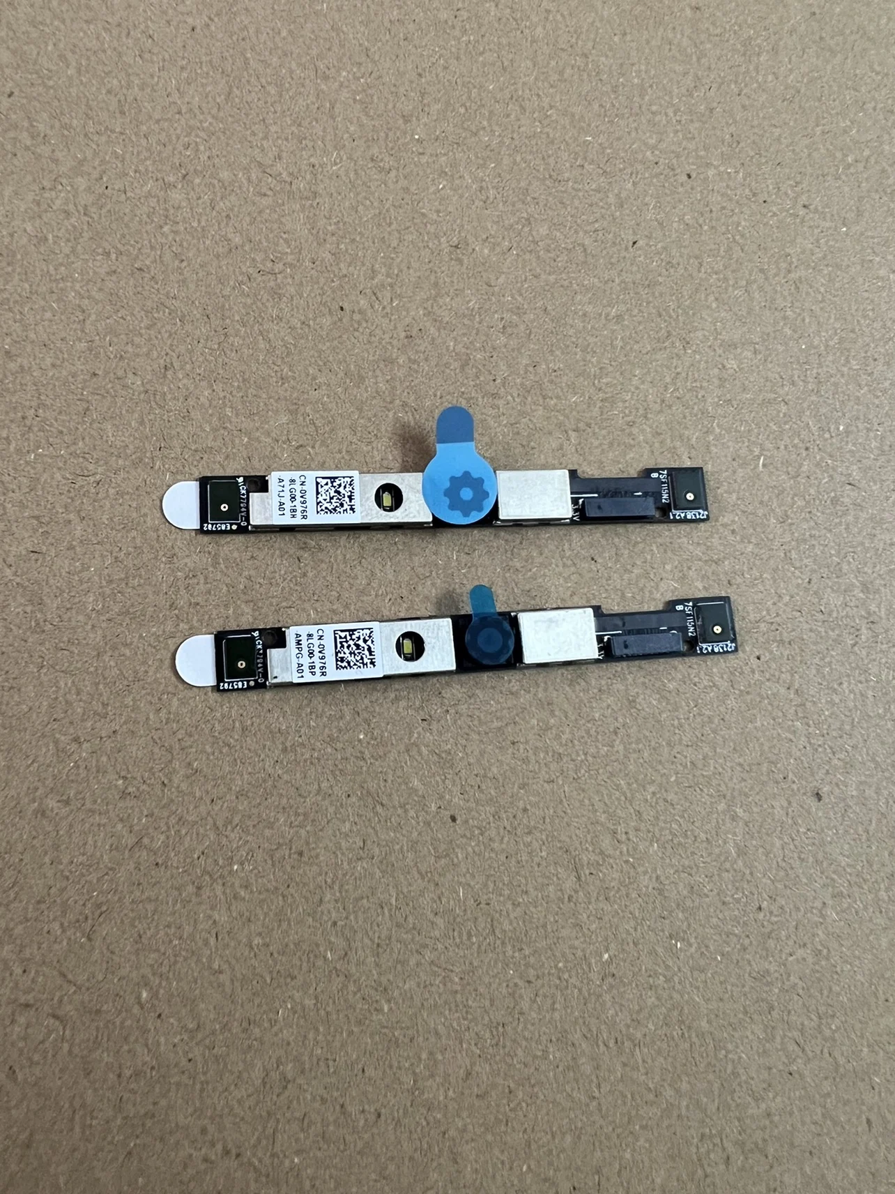 

For DELL 7540 5300 5400 5500 5401 7310 Microphone Camera Panel 0V976R