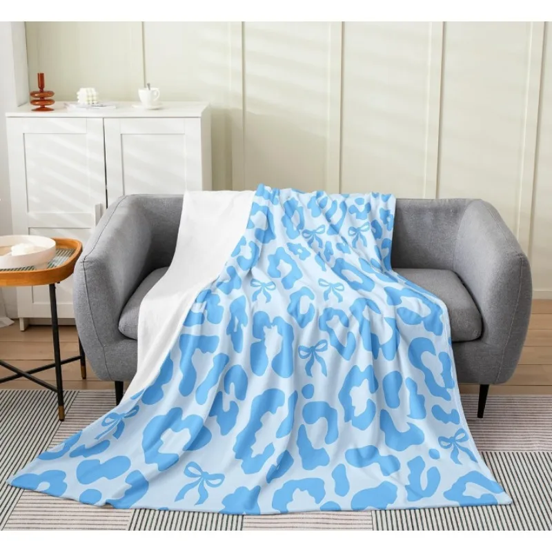 Blue bow plush blanket, cute bow flannel blanket, leopard print, suitable for sofa bed and bedroom decoration in all seasons
