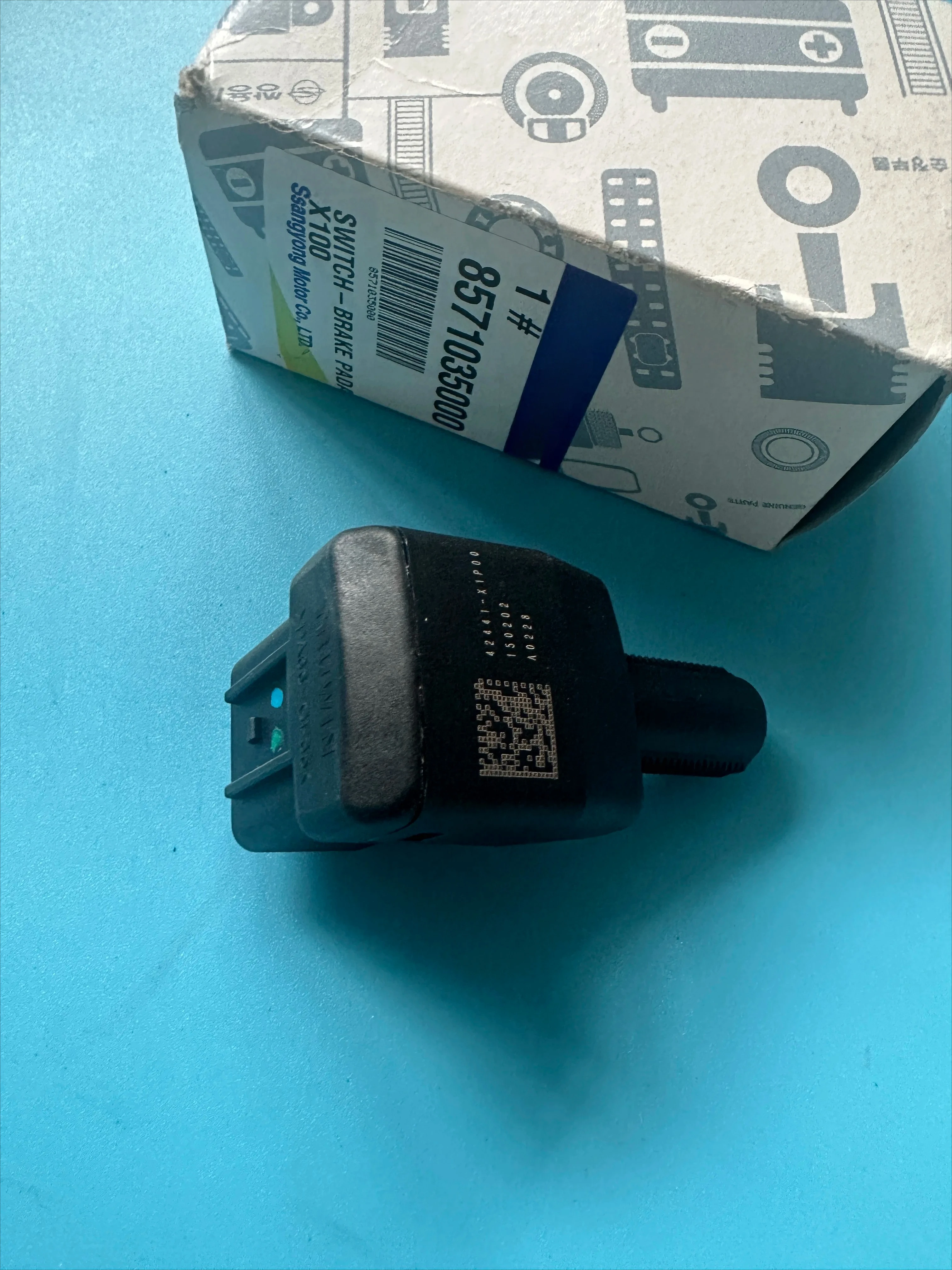 مفتاح ضوء الفرامل الأصلي 8571035000 لسيارة سانج يونج تيفولي/XLV