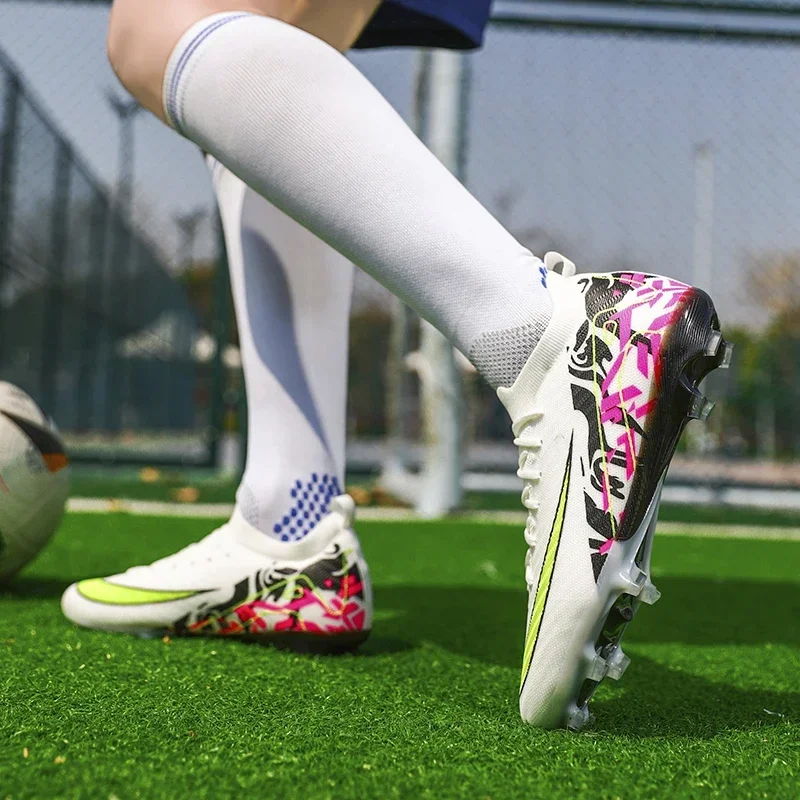 Thumbnail 3 - #38 Latest Soccer Shoes Offers