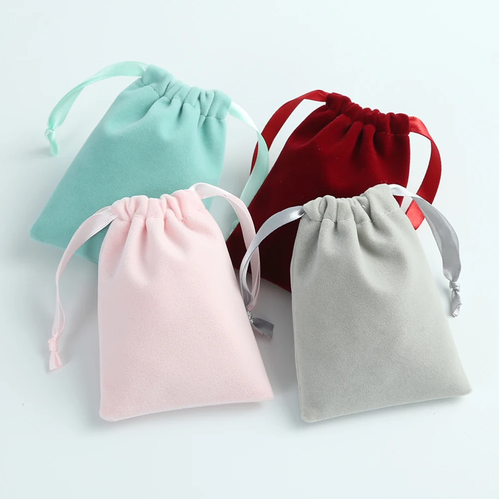 Mini Velvet Jewelry Small Gift Bags, Drawstring Packaging, Organizer Pouch for Girl, Wedding Favor, Candy, Goodie Bag, Tamanho 7x9cm, 50