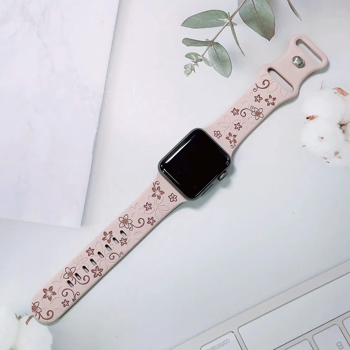 Floral Engraved Strap For Apple Watch Ultra 2 Band 49mm 41mm 40mm 44mm 45mm 46mm Silicone bracelet iWatch Series 10 SE 9 8 7 6 3
