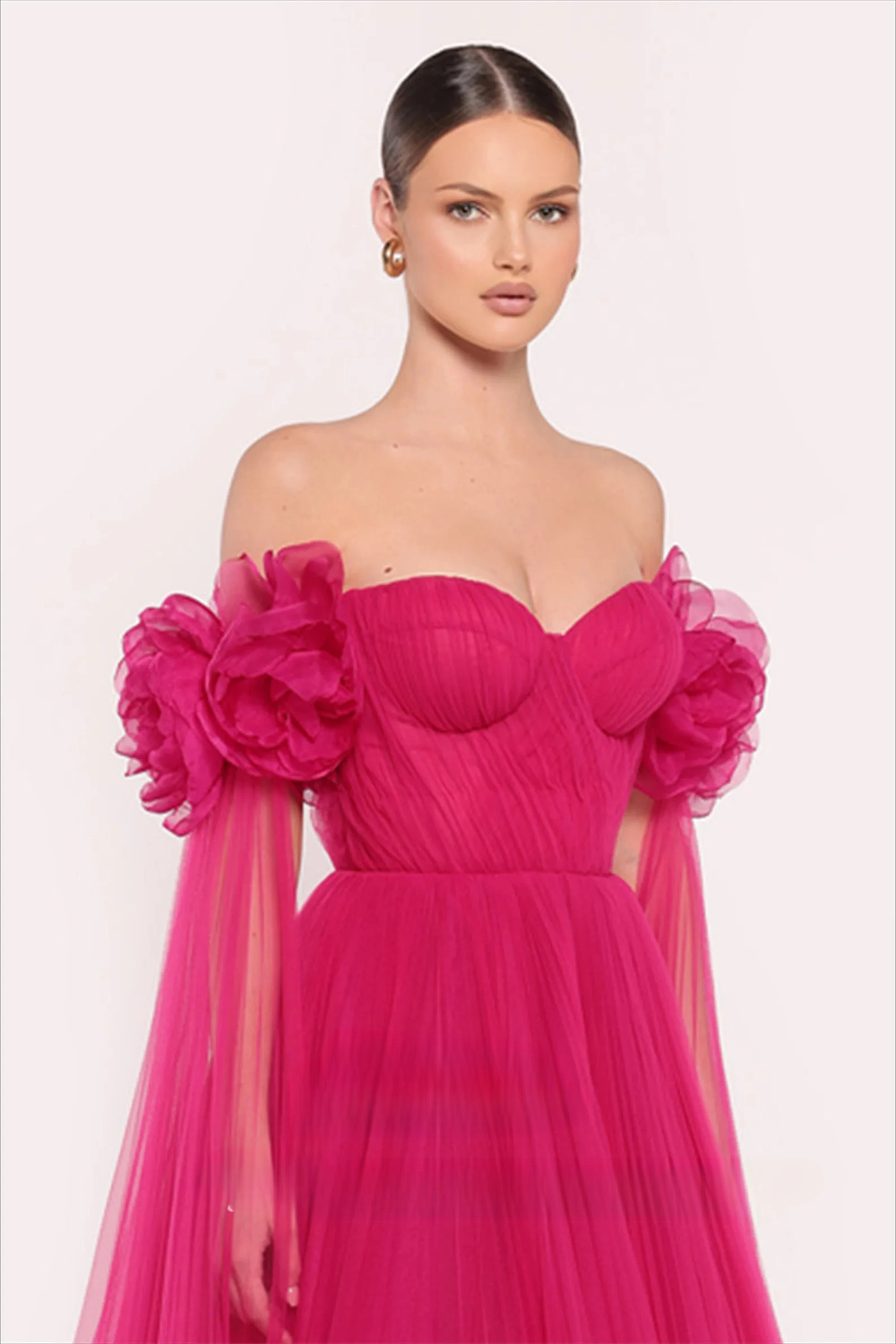 ชุดเดรสผู้หญิงหรูหราสำหรับงานปาร์ตี้ ชุดราตรีผู้หญิงสั่งตัดได้ ชุดราตรีหรูหราสำหรับผู้หญิง ชุดราตรีงานพรอมสุดหรู ปี 2025