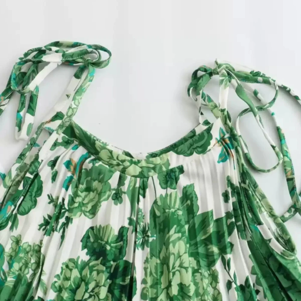 Abito estivo con stampa floreale verde Abito americano a trapezio con cinturino per spaghetti senza maniche Abiti larghi di media lunghezza Abiti da festa in spiaggia per le vacanze