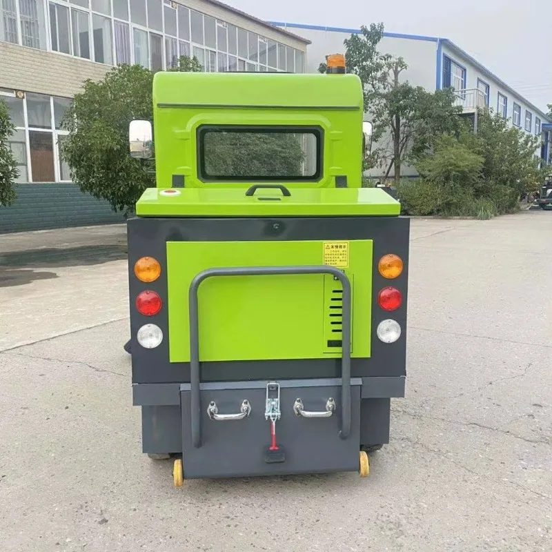 Industrial Engine-Powered Road Sweeper & Vacuum Cleaner for Municipal Use