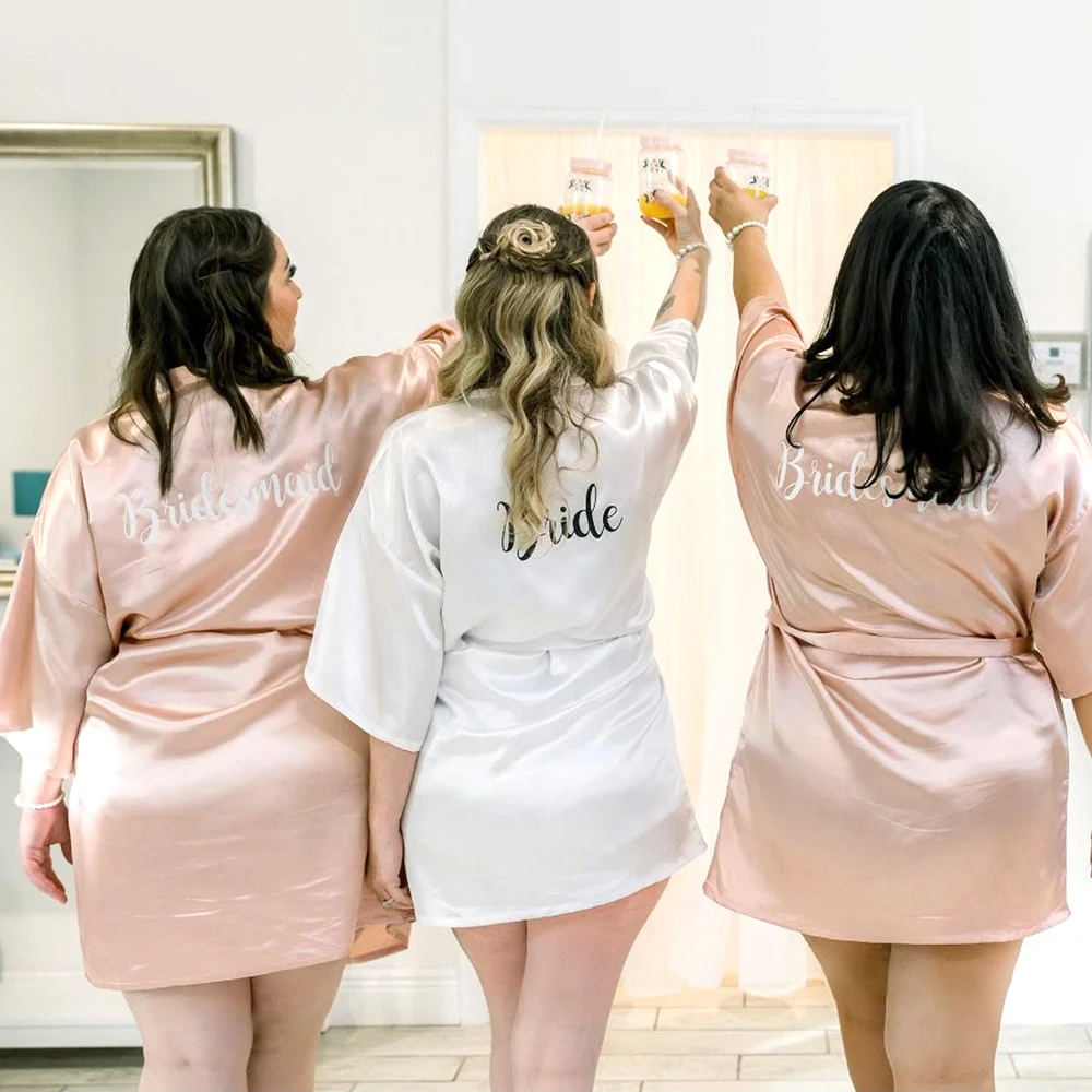 Personalised Wedding Party Bridal Robes Bridesmaid Gift Beautiful Bachelorette Hen Night Satin Robes Maid of Houor Favor
