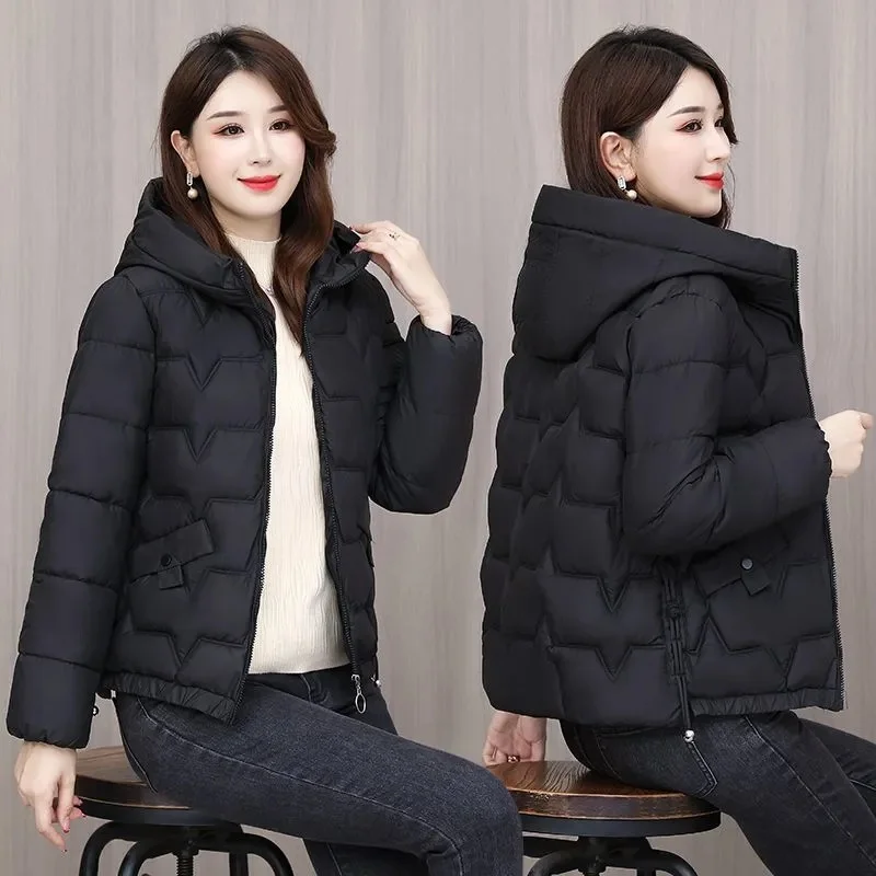 Warm Cotton Padded Coat Ladies 2025 Winter New Down Jacket Women Parkas Short Loose Cotton Jackets Hooded Outcoat Thick Overcoat