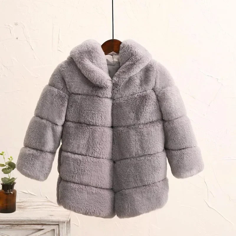 

Winter Girls Fur Coat Fashion Elegant Baby Girl Faux Fur Jacket Parka Hooded Children Outerwear Thick Warm Clothes TZ651