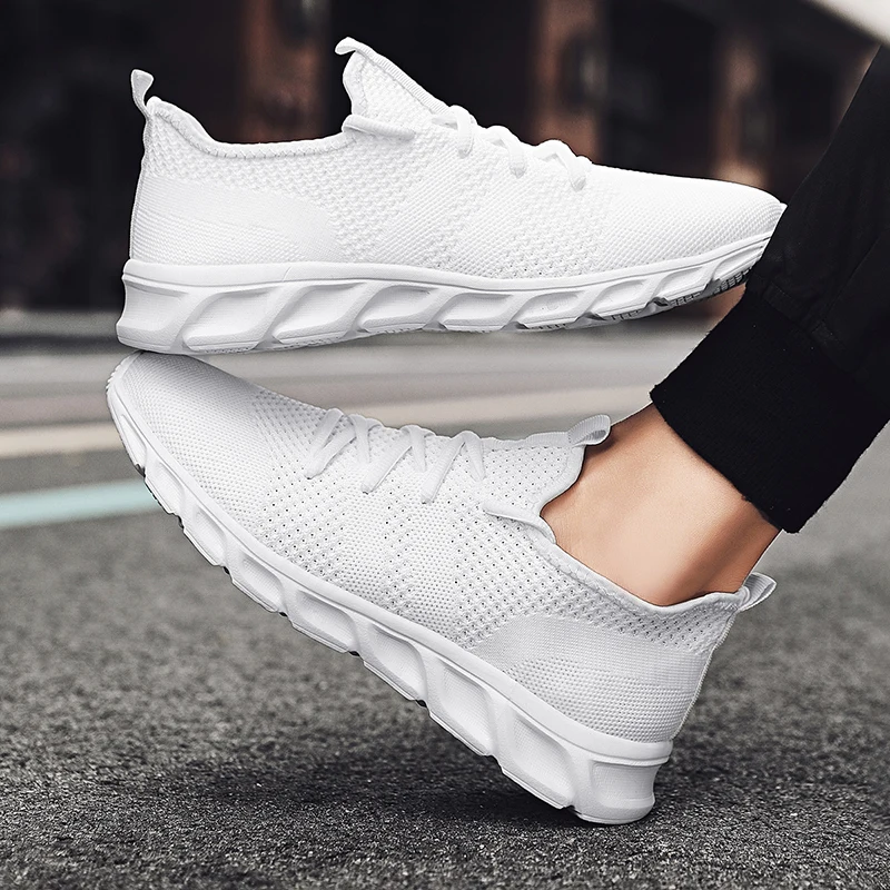 Men Casual Sport Shoes Lightweight Women Men Sneakers White Outdoor Breathable Mesh Running Shoes Athletic Jogging Tennis Shoes