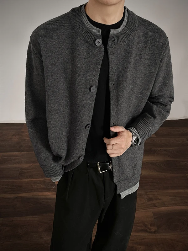 

Мужской вязаный кардиган-свитер (жакет) весна-осень 2025: новинка, имитация двухслойности, повседневный, комфортный