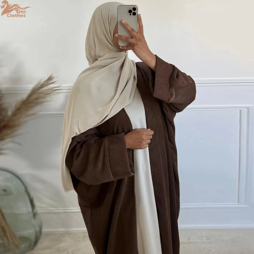 

2025 New Winter Corduroy Coat for Women Warm Thick Kimono Cardigan Arab Turkey Modest Abaya Islam Clothing Femme Retro Robe