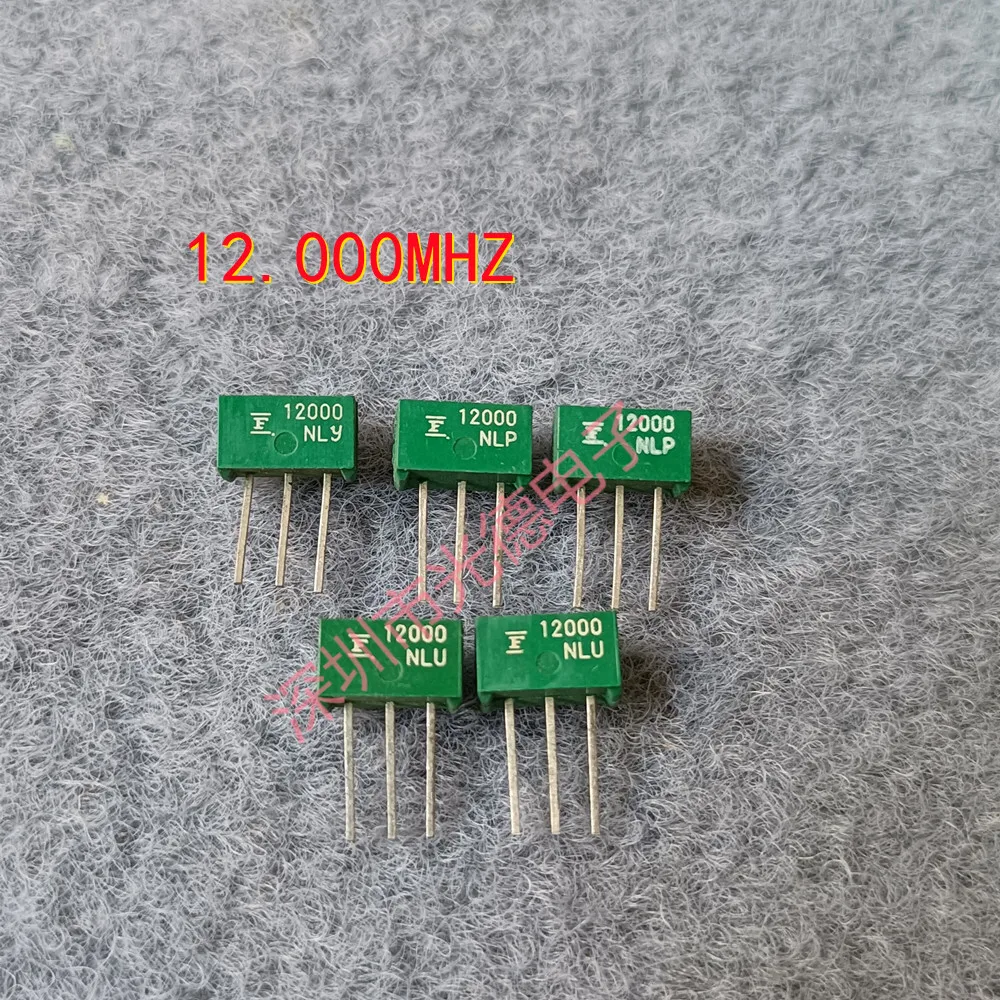 50PCS/ 12M ceramic crystal FAR-C4SB -12000M 12.000MHZ in-line three-legged green ceramic oscillator