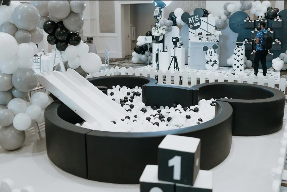 16ft  Black Micky-Mouse Soft Play Ball Pit for Party Rental
