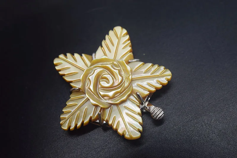 1piece Jewellery Connector pearl sea shell flowers white black yellow Clasp hooks DIY Making Necklace  Accessories