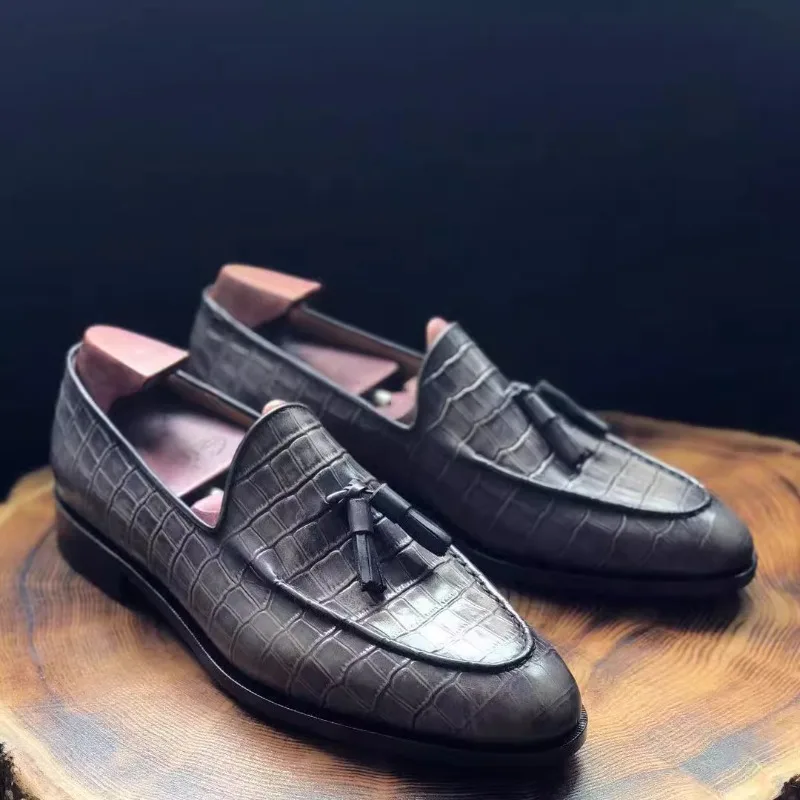 

Mens Loafers Leather Shoes Genuine Embossed Breathable British Style Handmade Sole