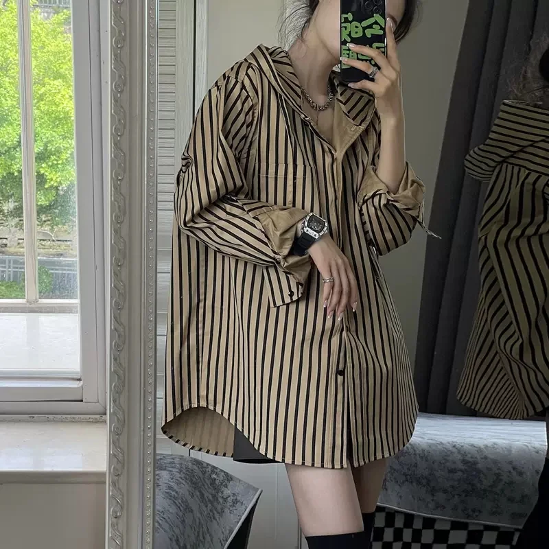 

Design Sense Niche Striped Hooded Shirt for Women 2024 Spring New Korean Version Long Sleeved Loose Lazy Style Jacket Shirt for