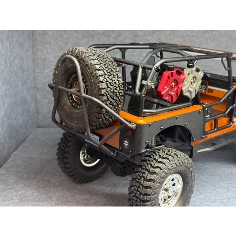 

Держатель запасного колеса для радиоуправляемого краулера Axial SCX10 III CJ-7 1/10 – из спеченного нейлона, с креплением по заводским отверстиям, без необходимости сверления.