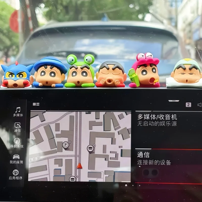 Crayon Shin Chan figura de animación colgante teléfono móvil decoración de coche pantalla muñeca de fiesta regalo para amigos adornos de ordenador