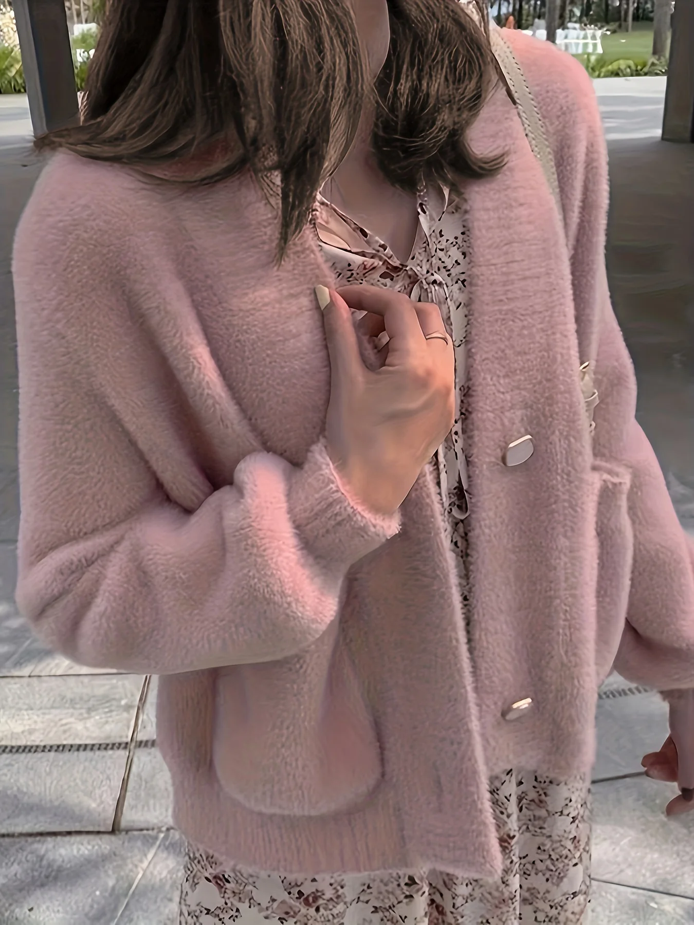 Autumn and winter women\'s gentle wind, sweet girly knitted sweater, cardigan, pink loose and lazy style age-reducing top