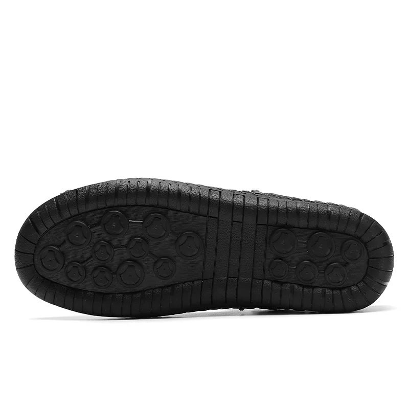 Sandalias de verano para hombre, zapatos romanos clásicos de cuero, zapatillas de deporte para exteriores, chanclas de goma para playa, zapatillas de Trekking acuático para hombre 2025