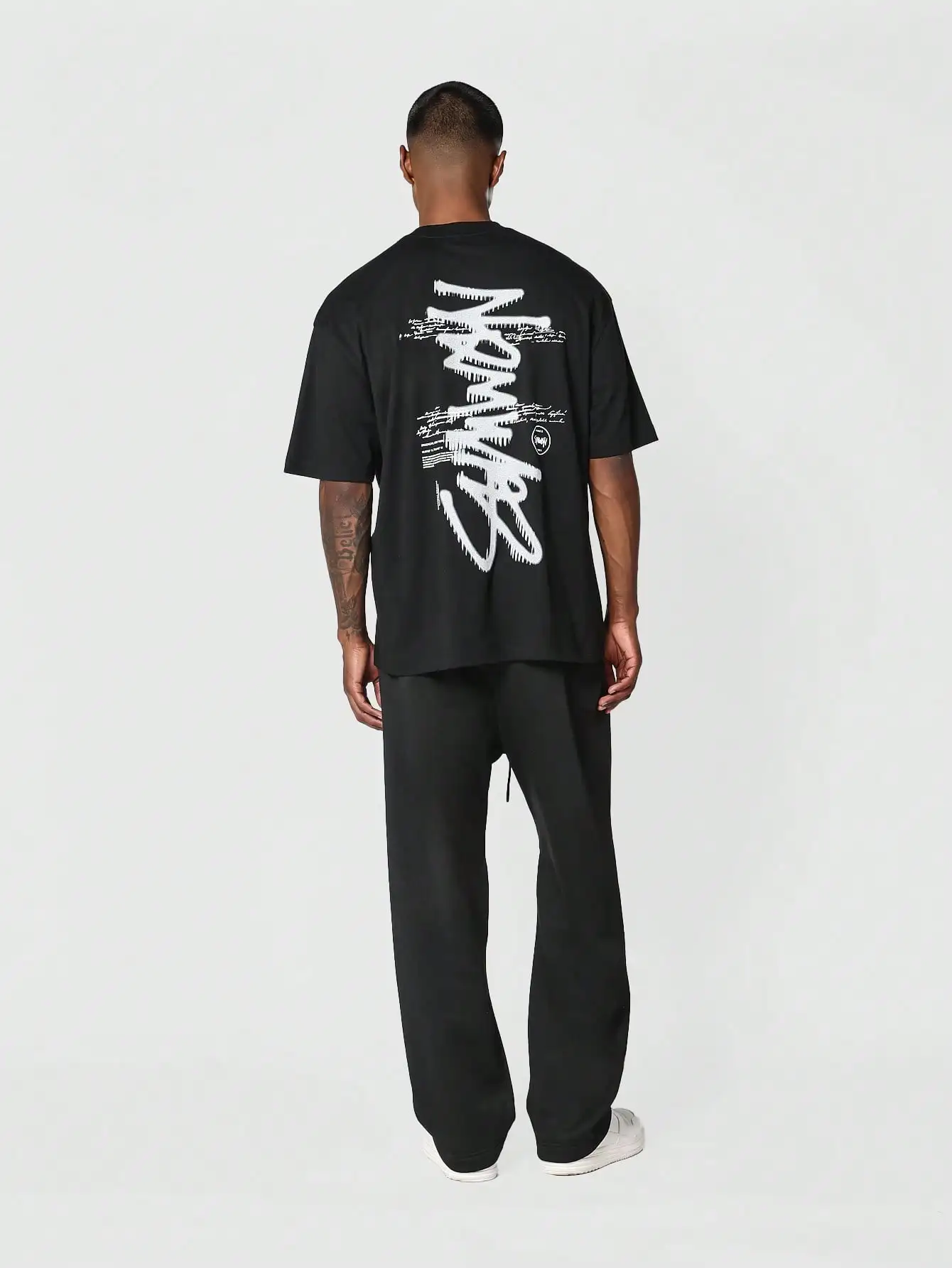 SUMWON Tee With Front And Back Graphic Print