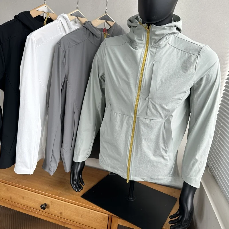 

Мужская дышащая ветрозащитная куртка с капюшоном для активного отдыха, водоотталкивающая, с защитой от УФ-излучения, износостойкая одежда