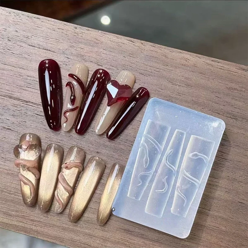 1/3 stuks 3D Snake Nail Silicone Carving Mold DIY Decoratie Art Beauty Charm Producten Manicure Tool Design Accessoire